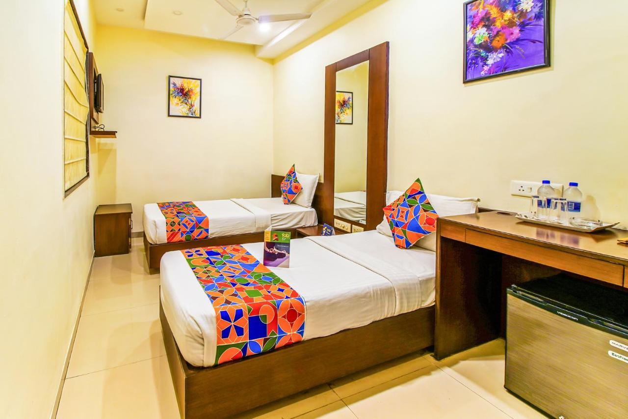 נאגפור Fabhotel Loharkar 54 מראה חיצוני תמונה